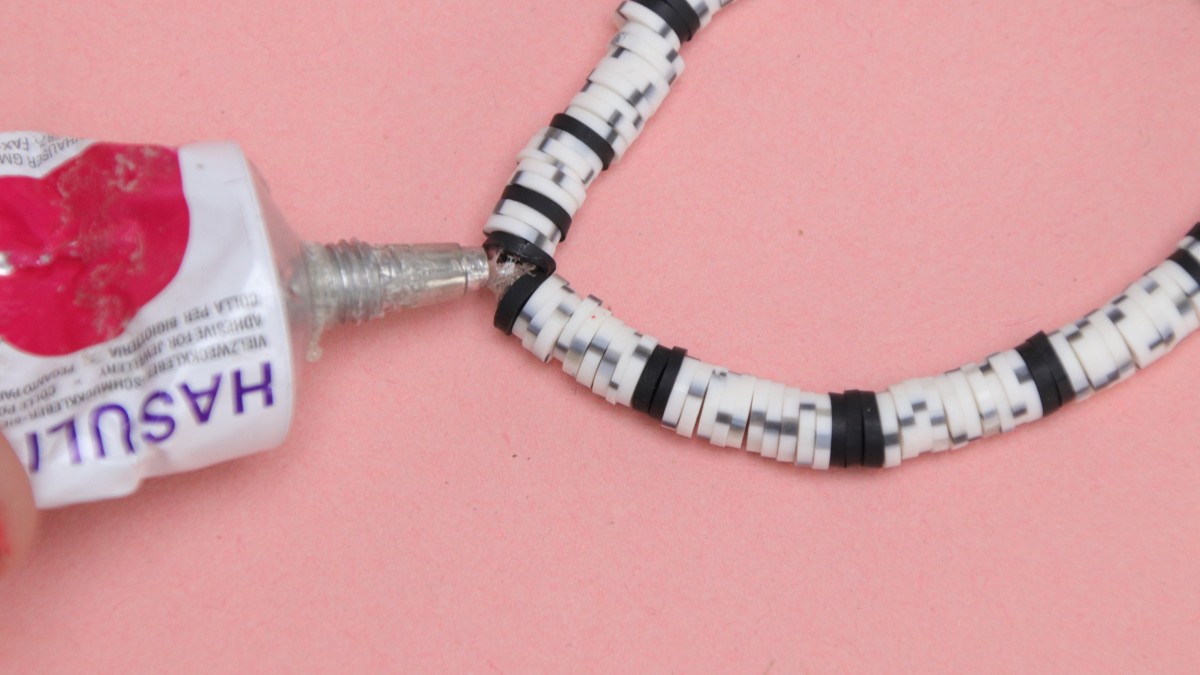 Pulseras elásticas redondas heishi modelo Canopée : Paso 8