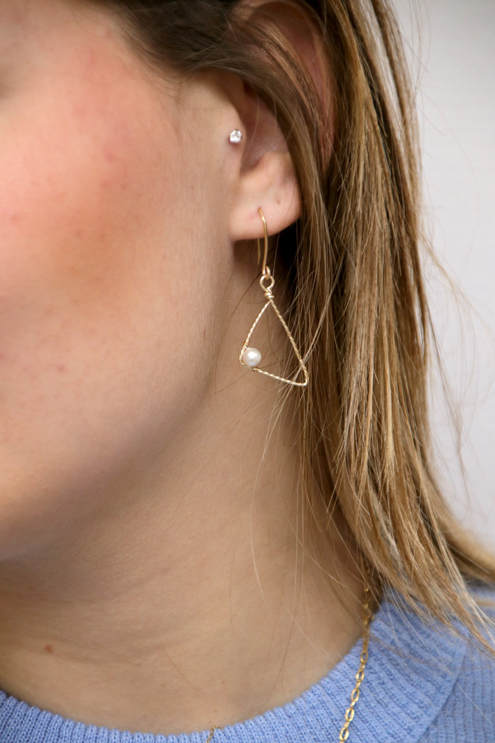 Esquema Dar forma al alambre de cobre para hacer pendientes Esquema Dar forma al alambre de cobre para hacer pendientes