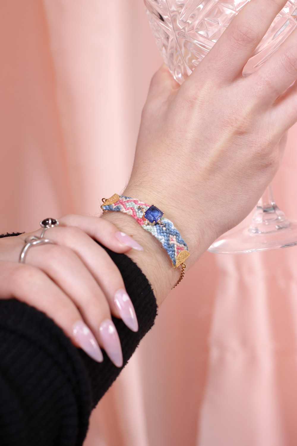 Pulsera brasileña Tuto diseño punta de flecha