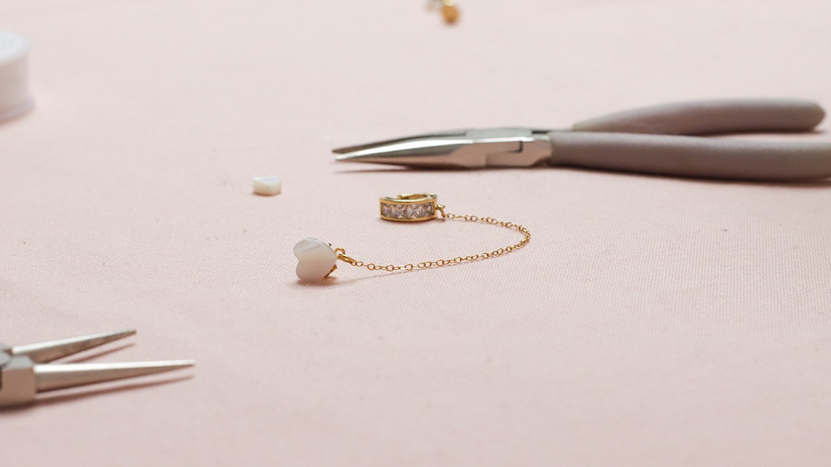 Pendientes y cadena de nácar : Paso 4