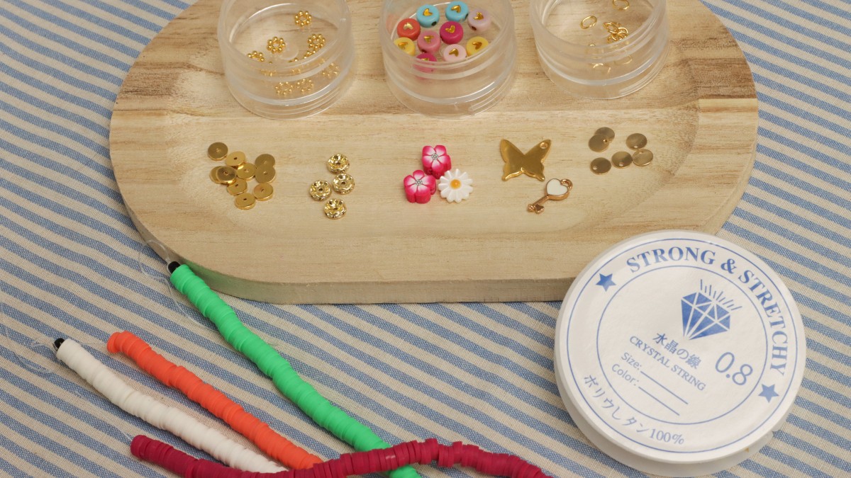 Pulseras elásticas redondas heishi modelo Prairie : Paso 1