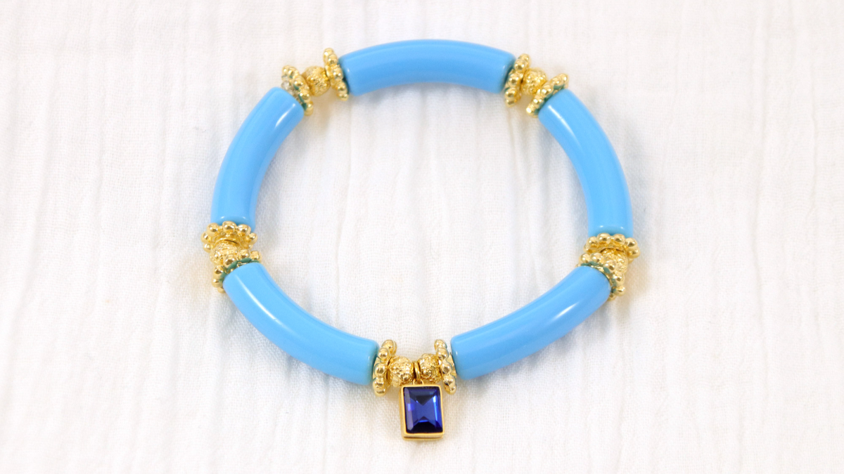 Tuto Dúo de pulseras elásticas azules con colgantes de corazón de strass : Paso 1 Tuto Dúo de pulseras elásticas azules con colgantes de corazón de strass : Paso 1