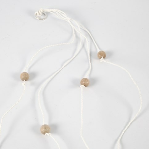 Decoración DIY - estantería colgante con cuentas de madera : Paso 2