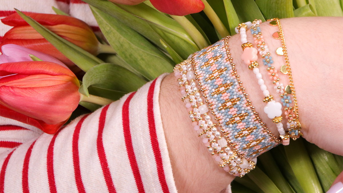 Esquema Pulsera flores multirang con cierre Hiilos Esquema Pulsera flores multirang con cierre Hiilos