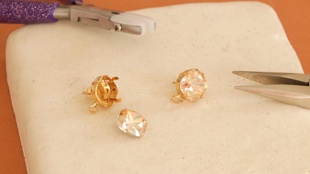Pendientes Colgantes PureCrystal : Paso 1 Pendientes Colgantes PureCrystal : Paso 1