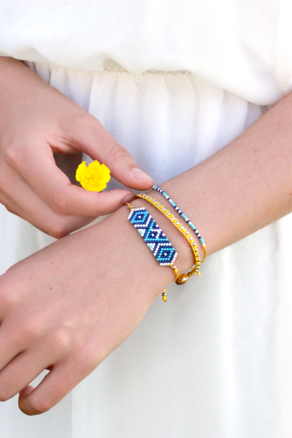 Esquema 3 Pulseras Miyuki de punto de ladrillo y macramé