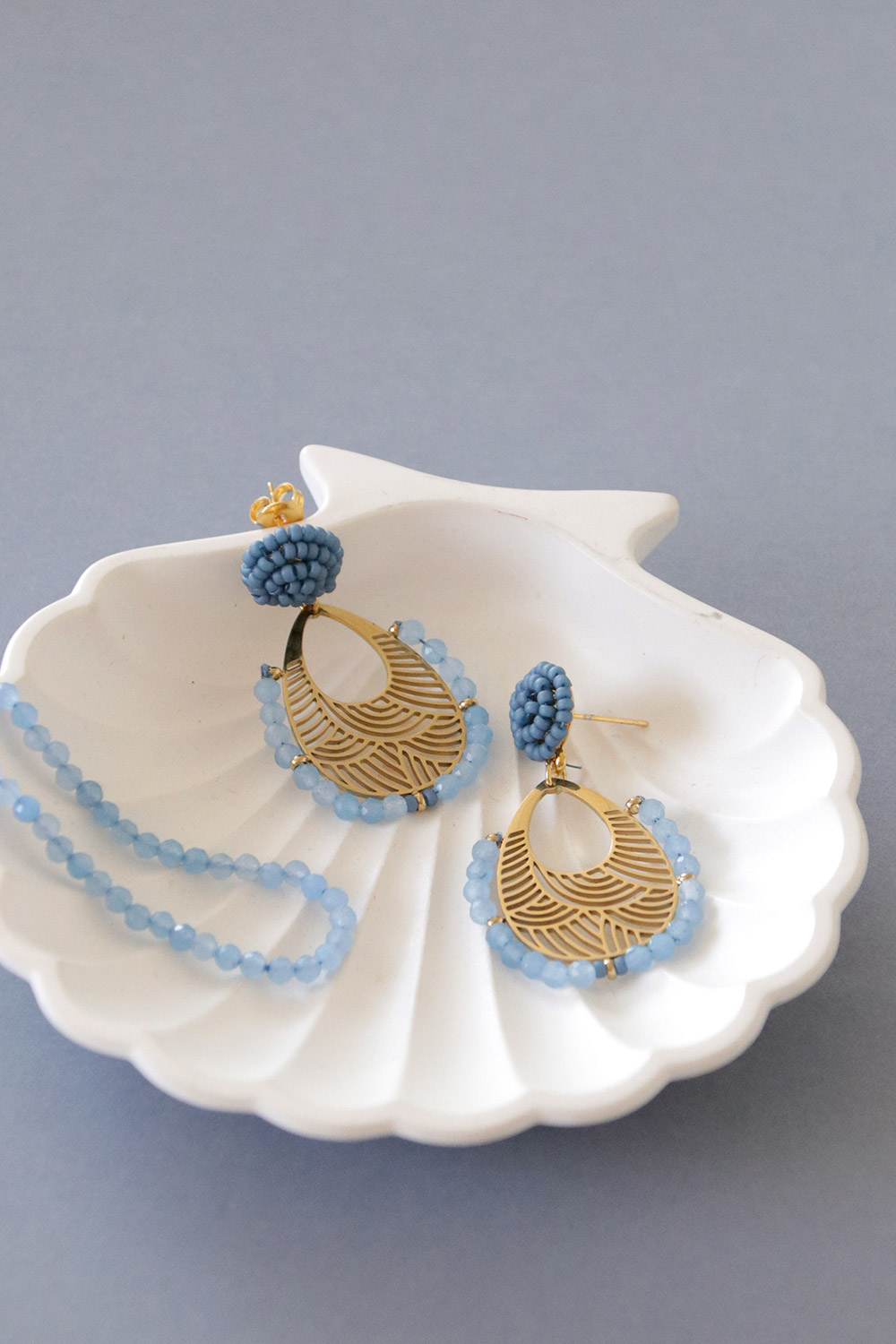 Esquema Tachuelas y candelabro de semillas Miyuki Esquema Tachuelas y candelabro de semillas Miyuki