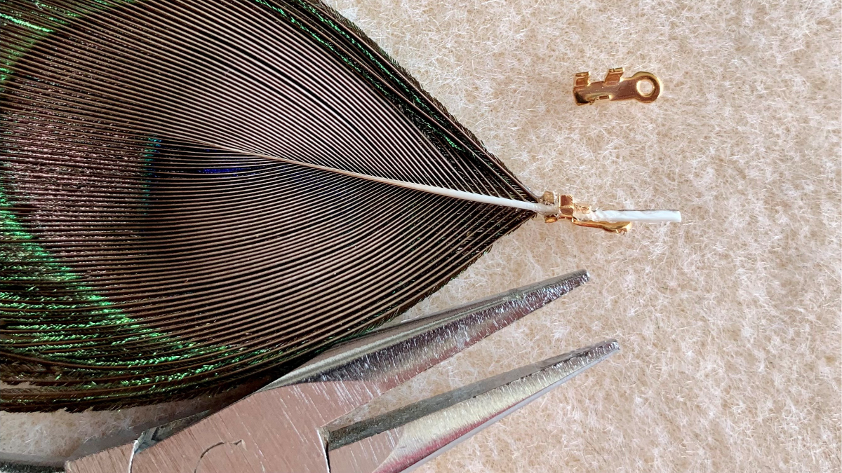 Pendientes colgantes en tejido peyote Cellini efecto espiral plano : Paso 11