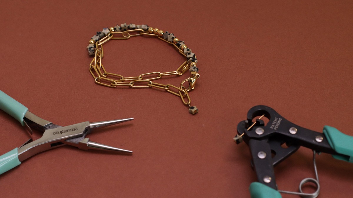 Pulsera estrella de jaspe dálmata con cadena rectangular de acero inoxidable : Paso 4