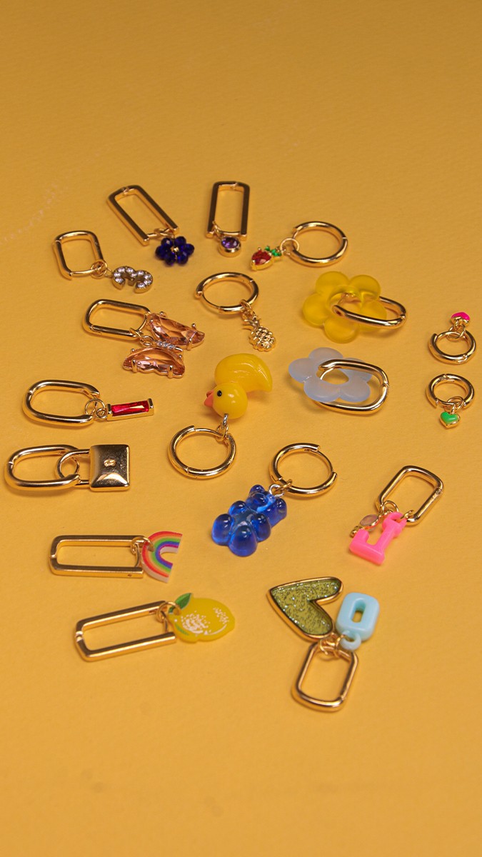 Esquema Mini criollas y dijes de fantasía Esquema Mini criollas y dijes de fantasía