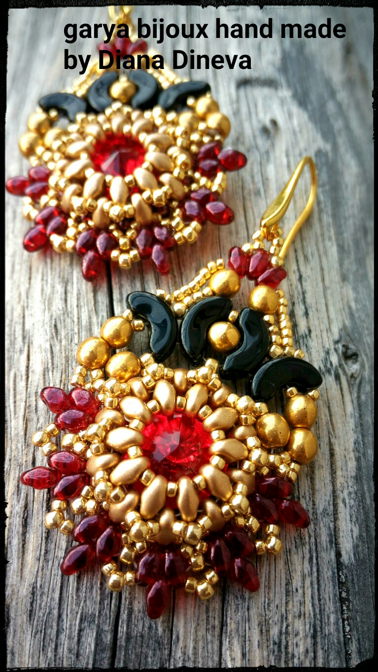 Esquema Pendientes con cabujón MiniDuo, Arcos® y PureCrystal