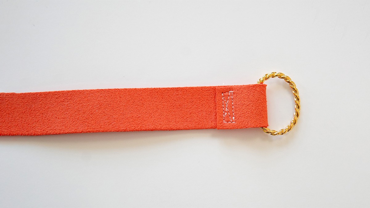 Tutorial de asa de bolso de ante y macramé : Paso 1