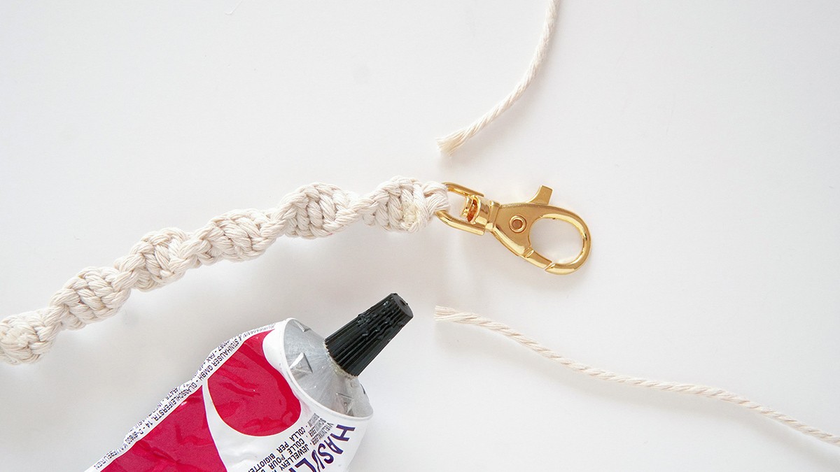 Tutorial de asa de bolso de ante y macramé : Paso 6