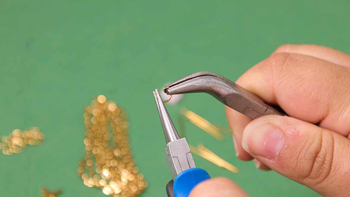 Tutorial fácil, pendientes de piedras preciosas de cuarzo desparejadas : Paso 2