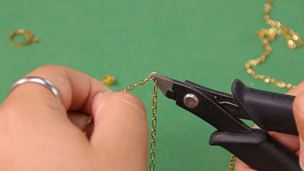 Tutorial fácil, pendientes de piedras preciosas de cuarzo desparejadas : Paso 5