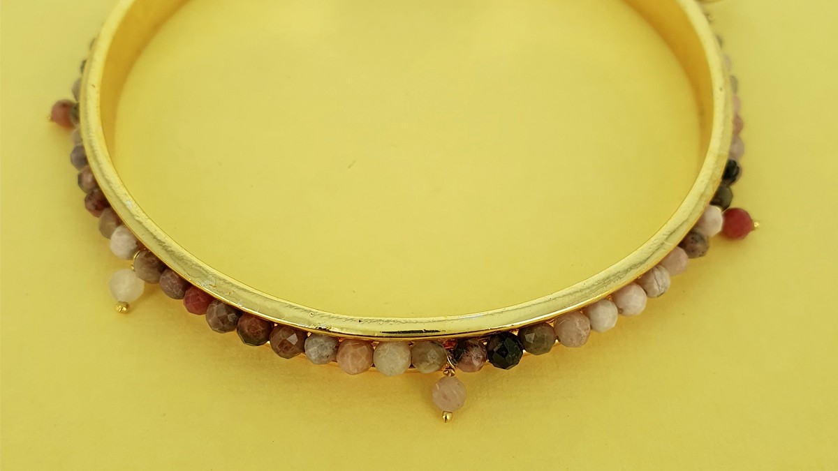 Pulsera de oro con gema de rodonita para mujer : Paso 4