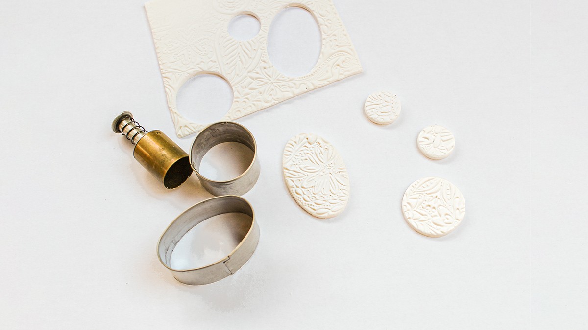 Pendientes Hygge de arcilla polimérica : Paso 3