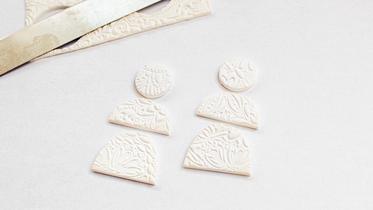 Pendientes Hygge de arcilla polimérica : Paso 4