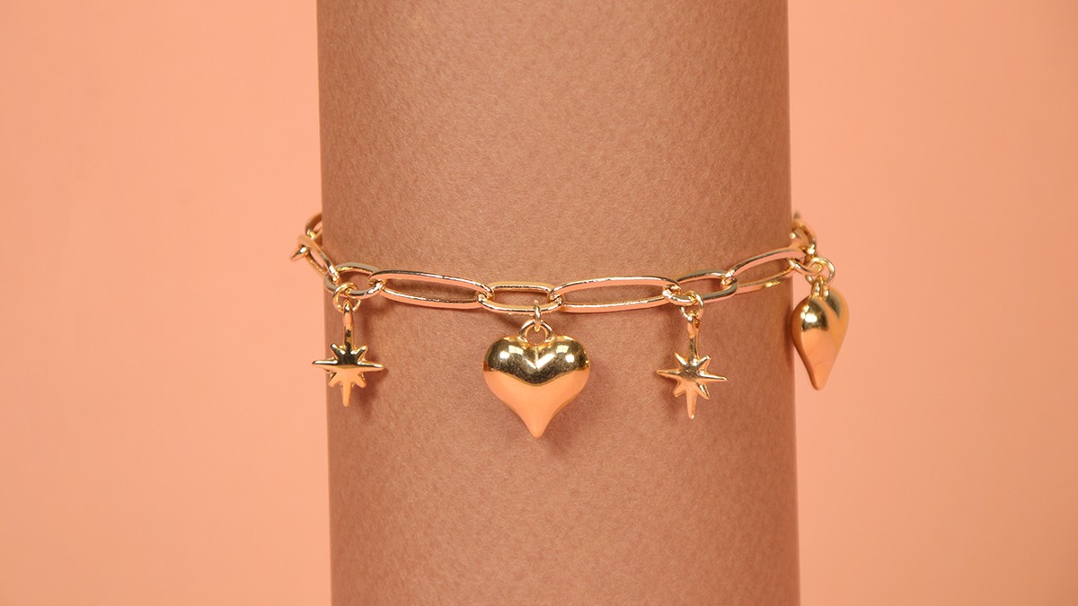 Esquema Pulsera de cadena con colgantes de corazón y Estrella del Norte Esquema Pulsera de cadena con colgantes de corazón y Estrella del Norte