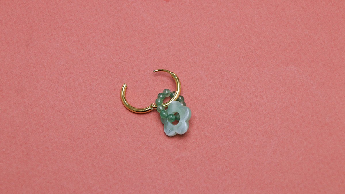 Pendientes con mini flores y piedras naturales : Paso 4 Pendientes con mini flores y piedras naturales : Paso 4