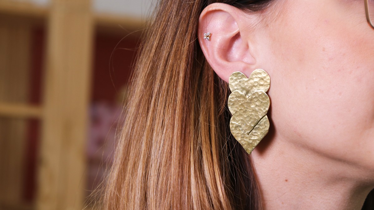 Esquema Pendientes colgantes efecto marfil corazón - Hecho a mano