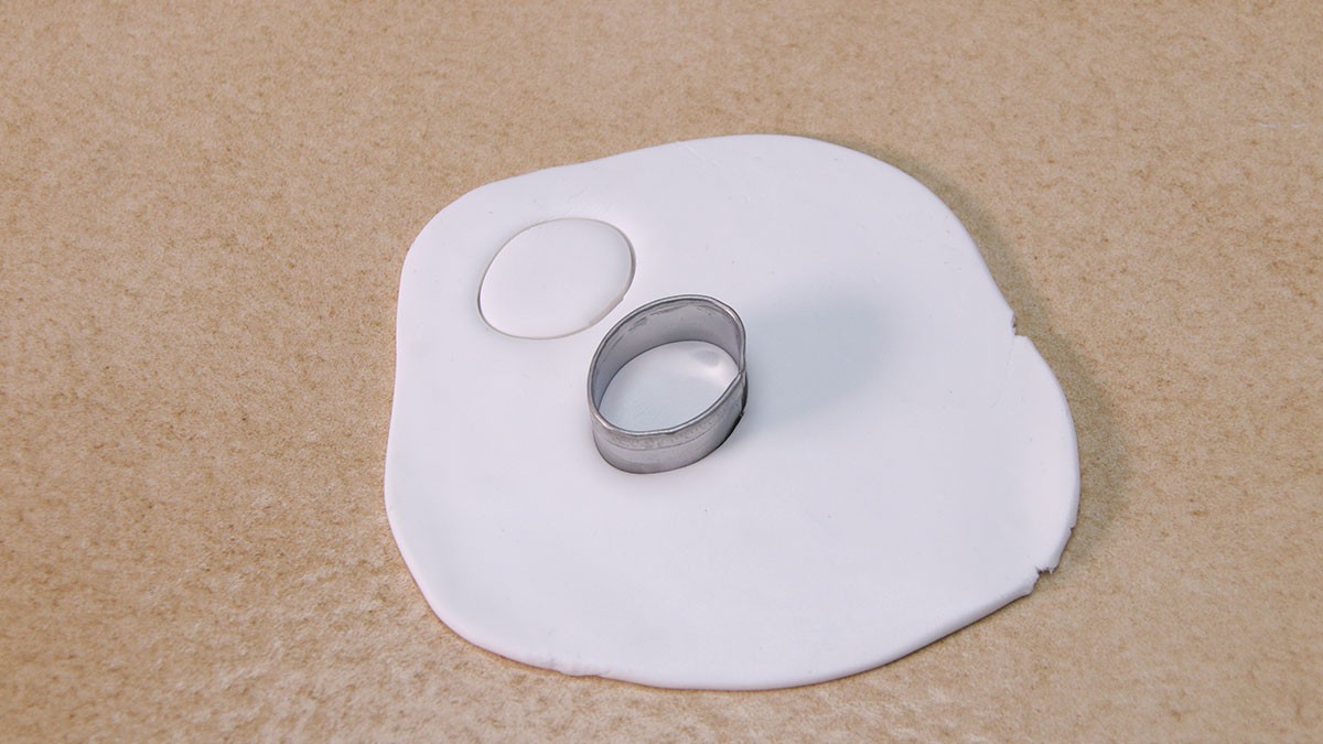 Pendientes de arcilla polimérica con hoja de transferencia : Paso 3 Pendientes de arcilla polimérica con hoja de transferencia : Paso 3