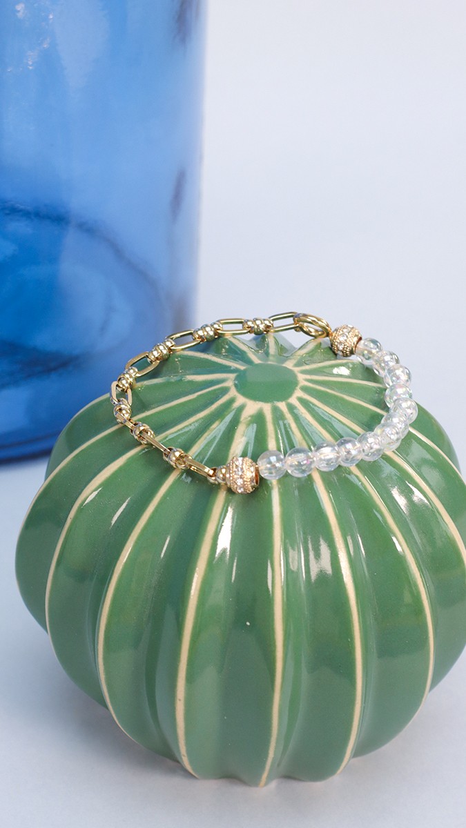 Esquema Media pulsera con cuentas de burbujas transparentes y cadena Esquema Media pulsera con cuentas de burbujas transparentes y cadena