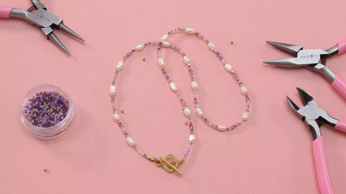 Esquema Collar de perlas de agua dulce y rocallas Miyuki