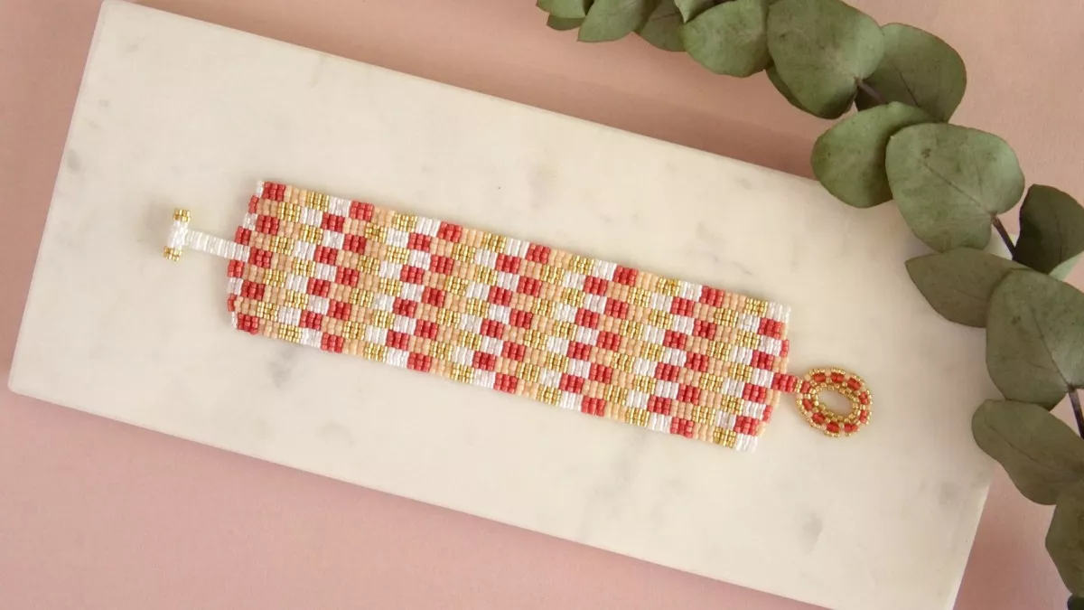 Esquema Pulsera Peyote Miyuki triple check con cierre de perla