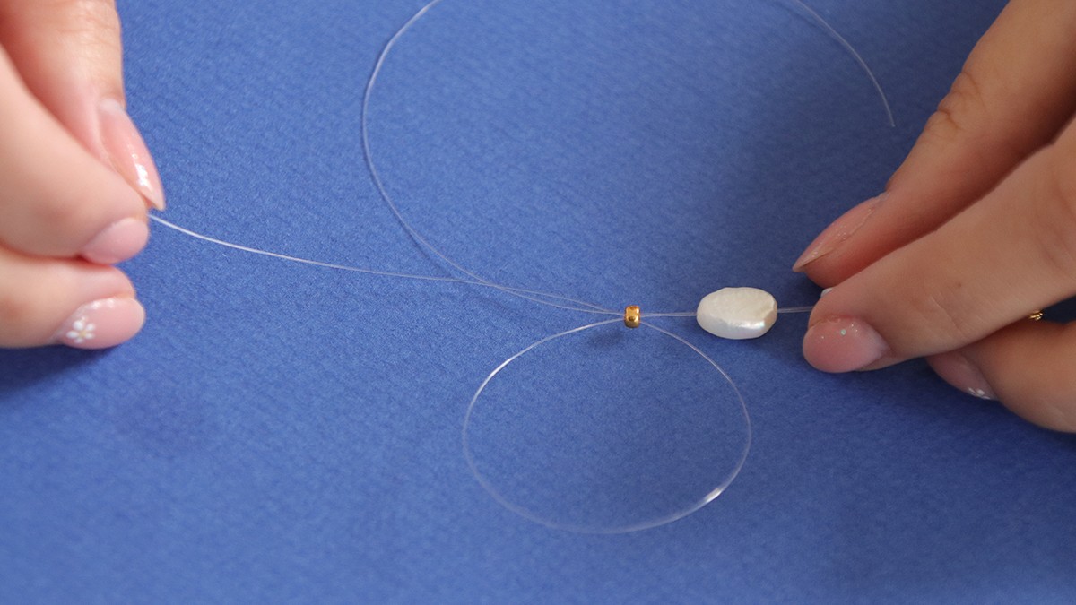 Pendientes de perlas de agua dulce : Paso 5 Pendientes de perlas de agua dulce : Paso 5