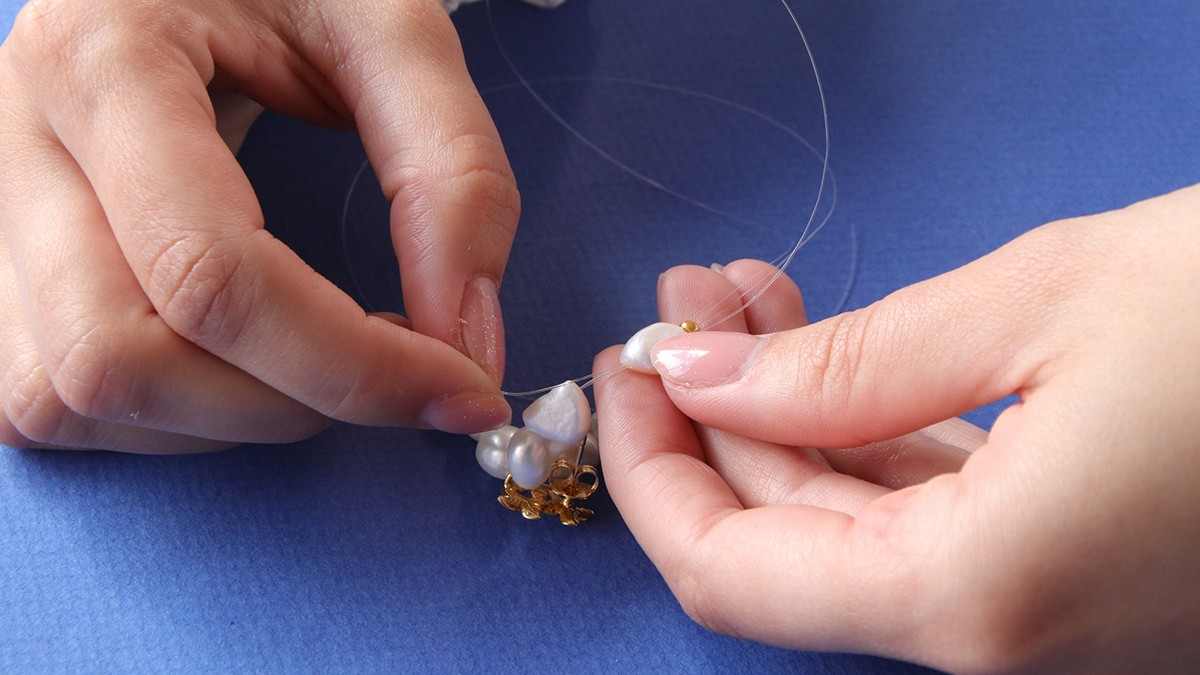 Pendientes de perlas de agua dulce : Paso 8 Pendientes de perlas de agua dulce : Paso 8