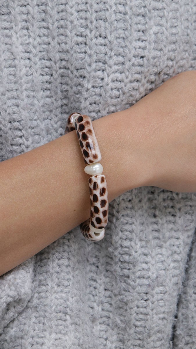 Esquema Pulseras elásticas con cuentas tubulares de fantasía Esquema Pulseras elásticas con cuentas tubulares de fantasía