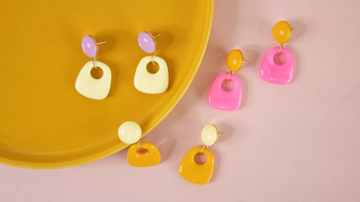 Esquema Pendientes colgantes en colores veraniegos