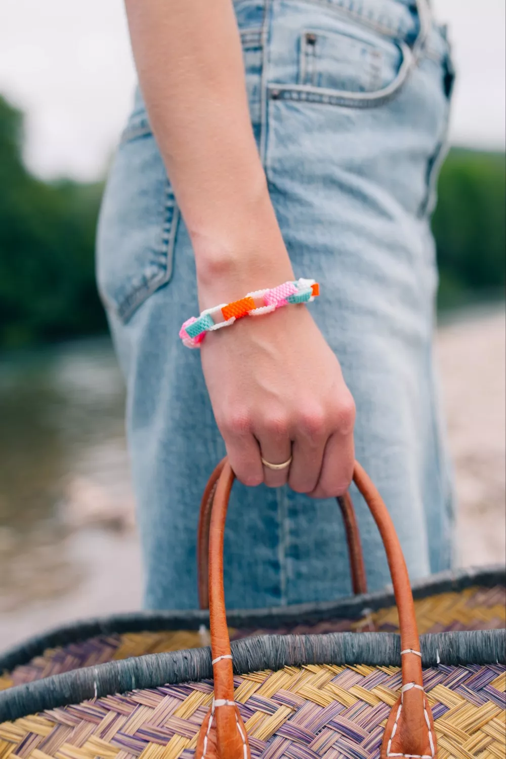 Pulsera de eslabones de colores con perlas Miyuki Delica 10/0