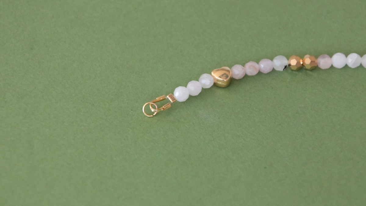 Pulseras finas de piedra natural rosa : Paso 4 Pulseras finas de piedra natural rosa : Paso 4