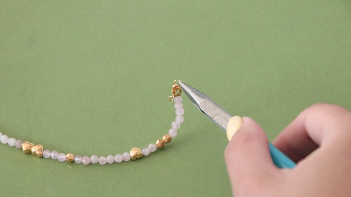 Pulseras finas de piedra natural rosa : Paso 5 Pulseras finas de piedra natural rosa : Paso 5