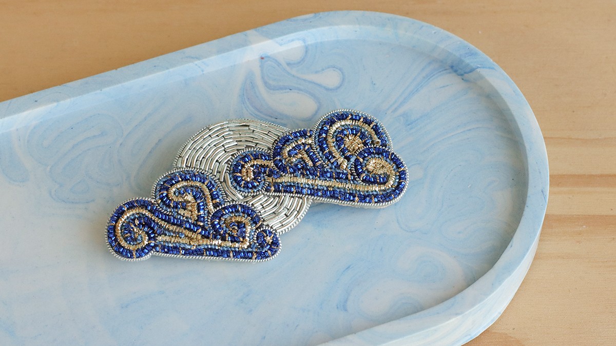 Esquema Broche de joyería Misty Moon con Cannetille e hilo Kreinik Esquema Broche de joyería Misty Moon con Cannetille e hilo Kreinik