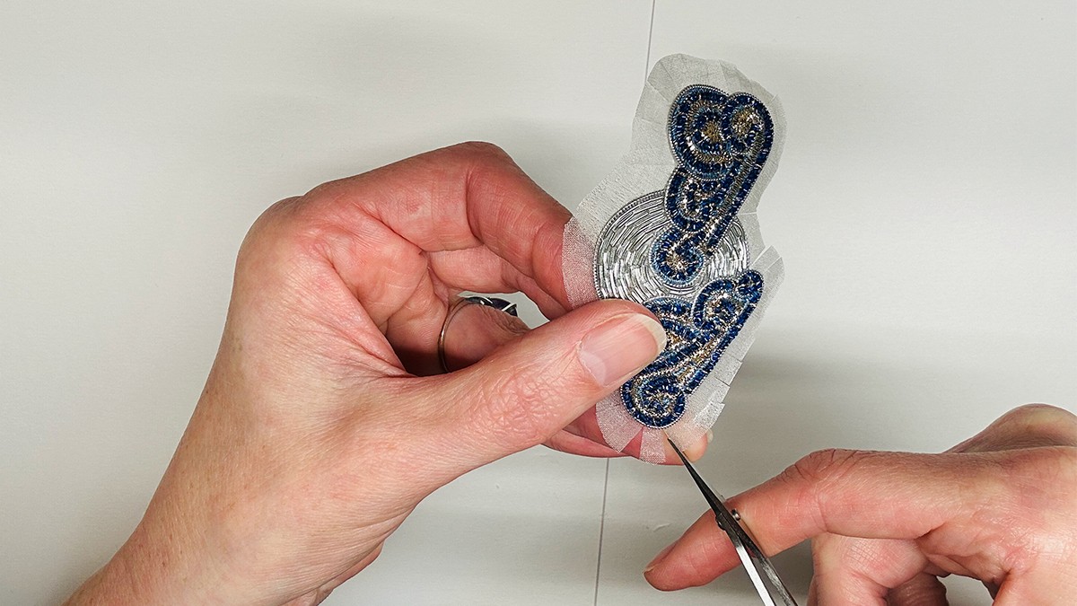 Broche de joyería Misty Moon con Cannetille e hilo Kreinik : Paso 12 Broche de joyería Misty Moon con Cannetille e hilo Kreinik : Paso 12