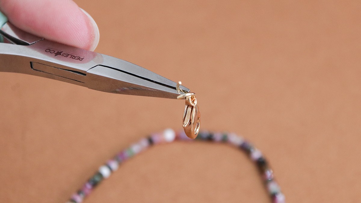 Tutorial de collar de piedras naturales y colgante de corazón : Paso 5