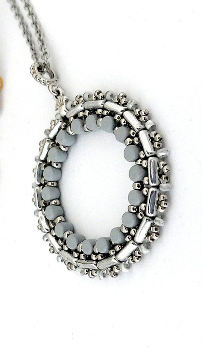 Esquema Pendientes Caprice con Cuentas Minos by Puca Esquema Pendientes Caprice con Cuentas Minos by Puca