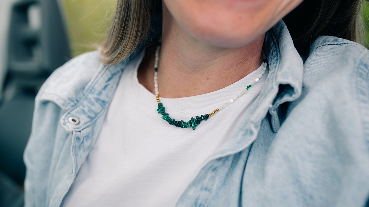 Esquema Collar de perlas y chips Esquema Collar de perlas y chips