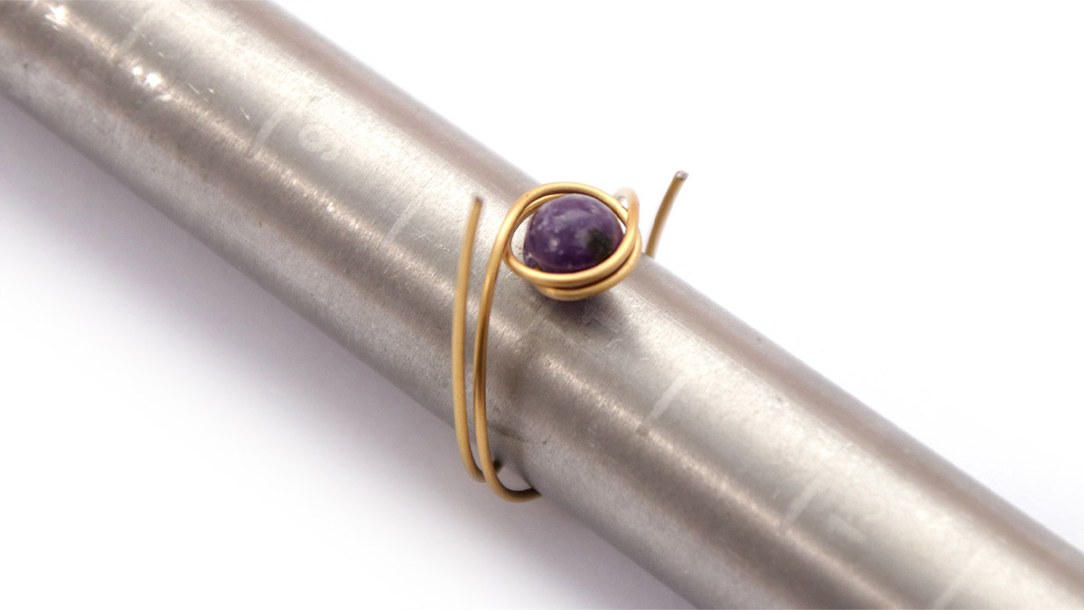 Anillo de alambre de metal aguamarina : Paso 5 Anillo de alambre de metal aguamarina : Paso 5