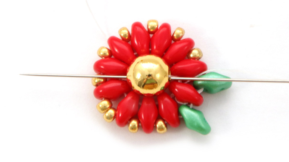 DIY Flor de Navidad SuperDuo Marcador de Cuentas de Cristal : Paso 8