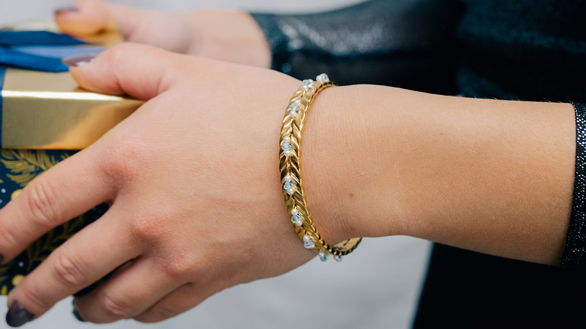 Esquema Cuentas nacaradas y pulseras de cristal