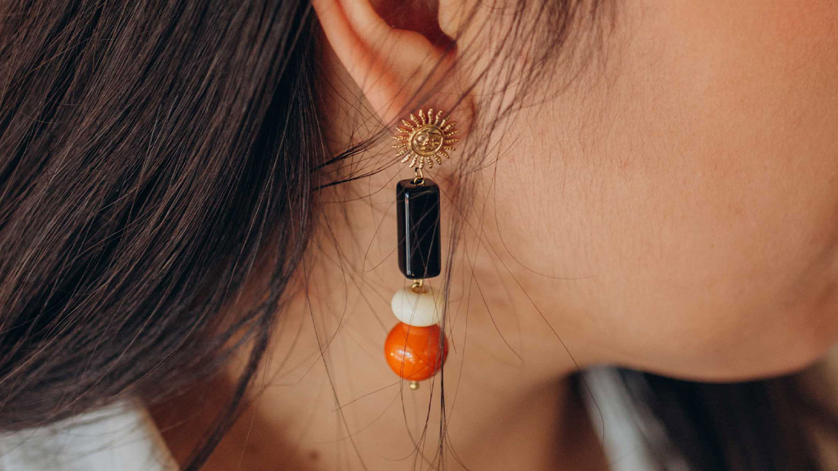 Pendientes de terracota con perla tubular