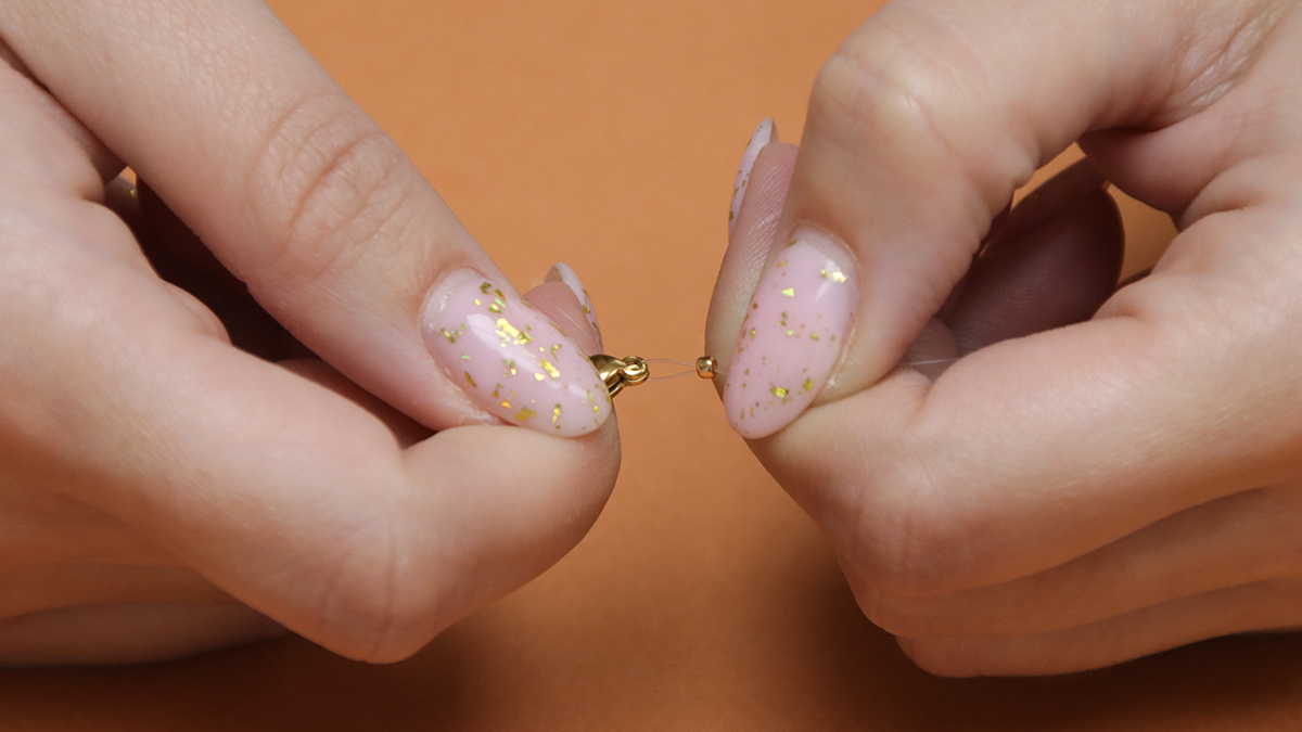 Pulseras marrones con piedras naturales y perlas facetadas : Paso 1