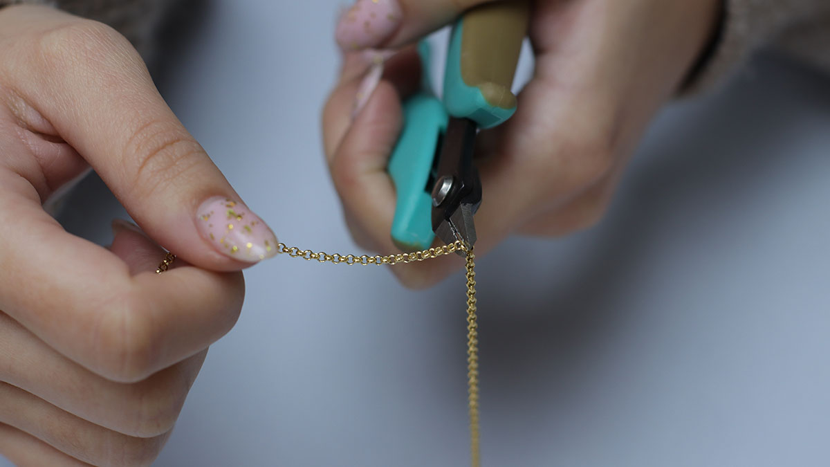 Collar de doble hilera de piedras naturales : Paso 6