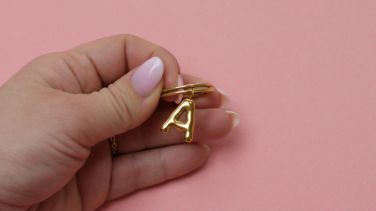 Bolso joya con colgante de letra y serpiente : Paso 8