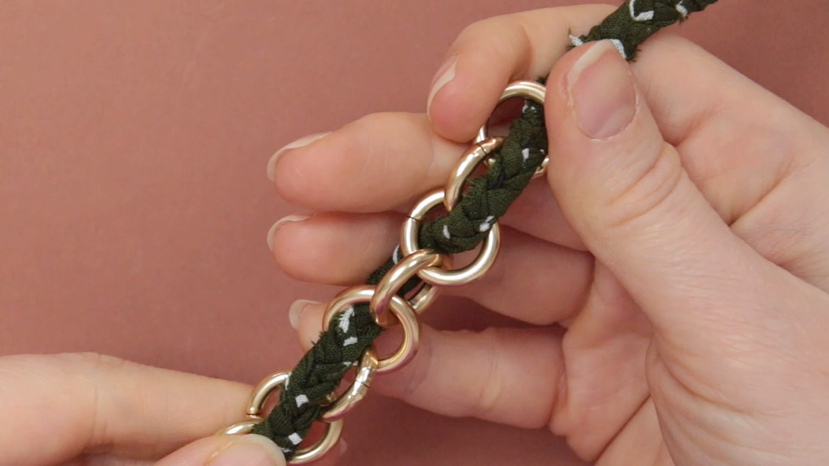 Collar bandana para mujer con colgante sol : Paso 1