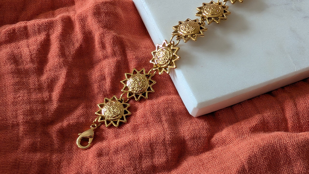 Esquema Pulsera Sol de acero inoxidable chapado en oro Esquema Pulsera Sol de acero inoxidable chapado en oro